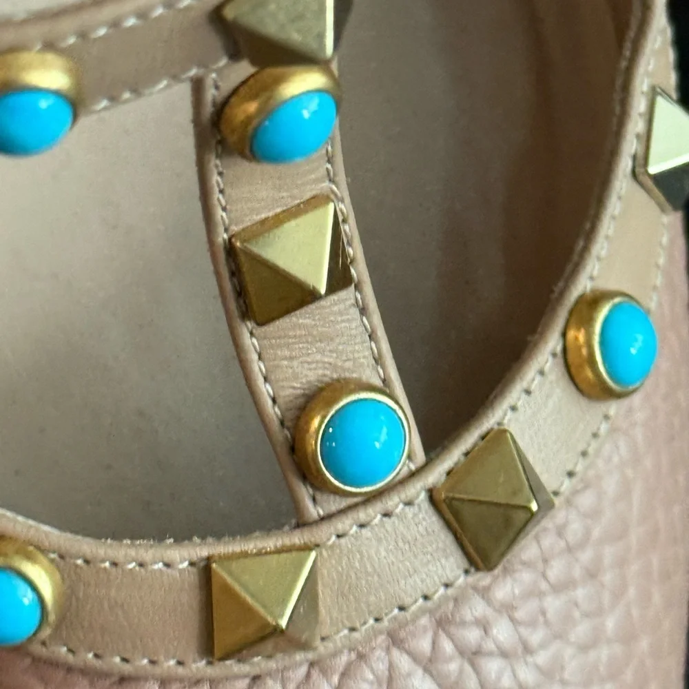 Valentino Rockstud beige pebbled leather with gold and turquoise studs. EUC.